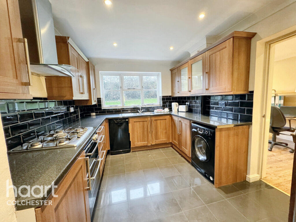 Additional image 11 of Egret Crescent, Colchester