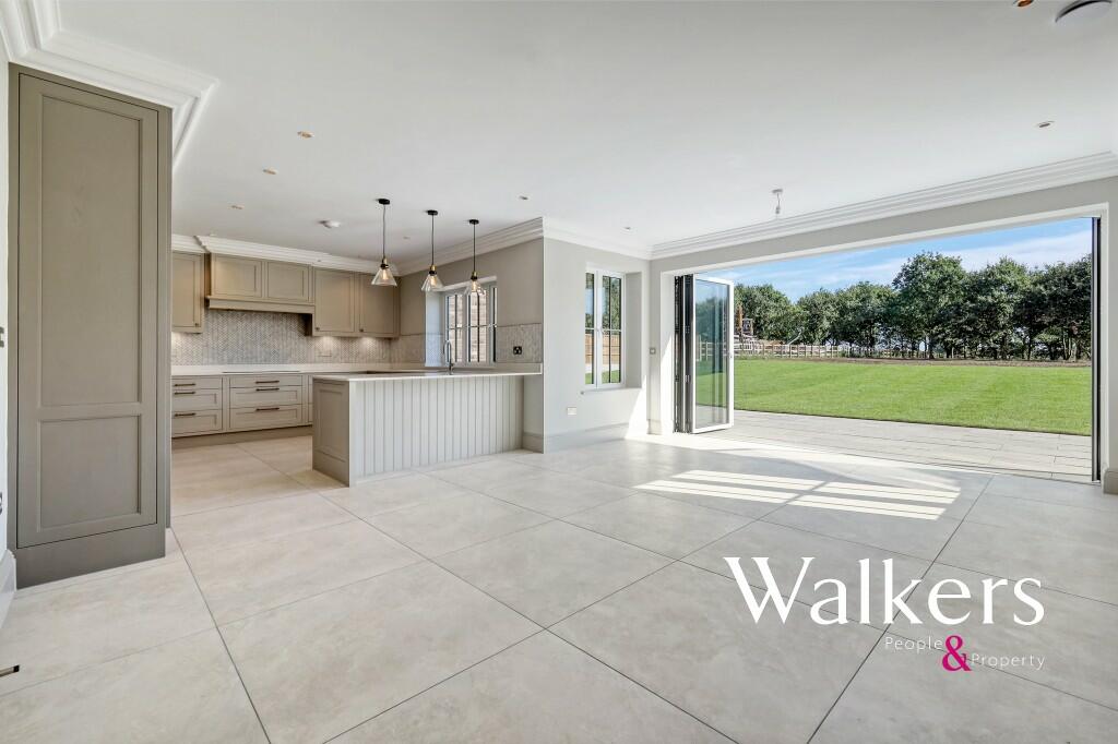 Additional image 8 of Kingswood Chase, Felsted - 'The Sandringham' - Plot 9