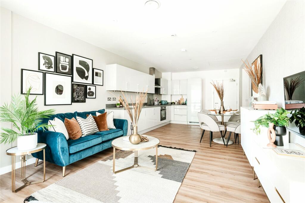 Additional image 5 of Cherry Orchard Road, Croydon, CR0