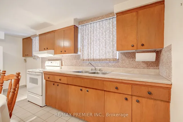 Additional image 28 of 45 Debby Crt