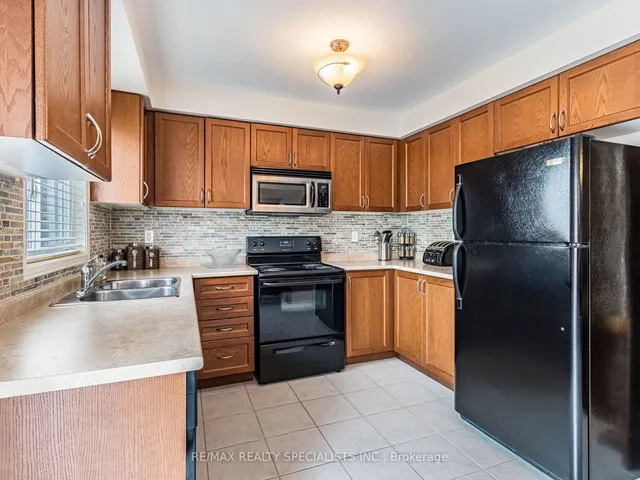 Additional image 13 of 83 Spicebush Terr