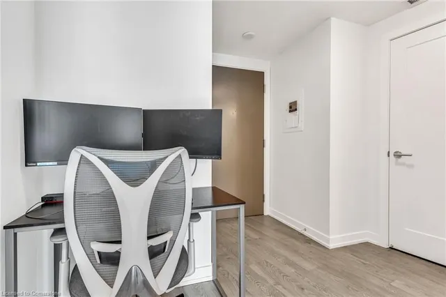 Additional image 7 of 10 York St Unit 2713