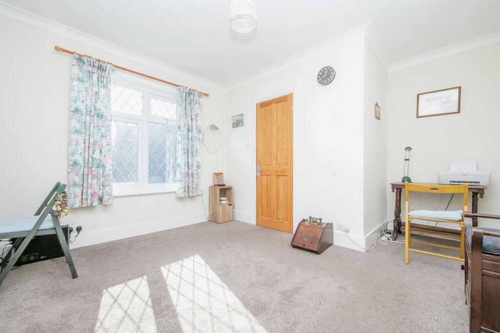 Additional image 11 of Naze Park Road, WALTON ON THE NAZE