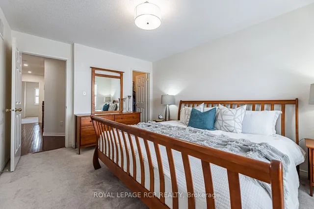 Additional image 17 of 295 Brussels Ave