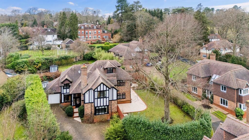 Additional image 33 of High Oaks Close, Coulsdon