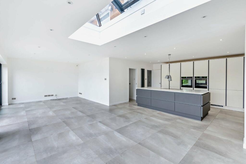 Additional image 6 of Hull Green, Matching Green, Harlow, Essex