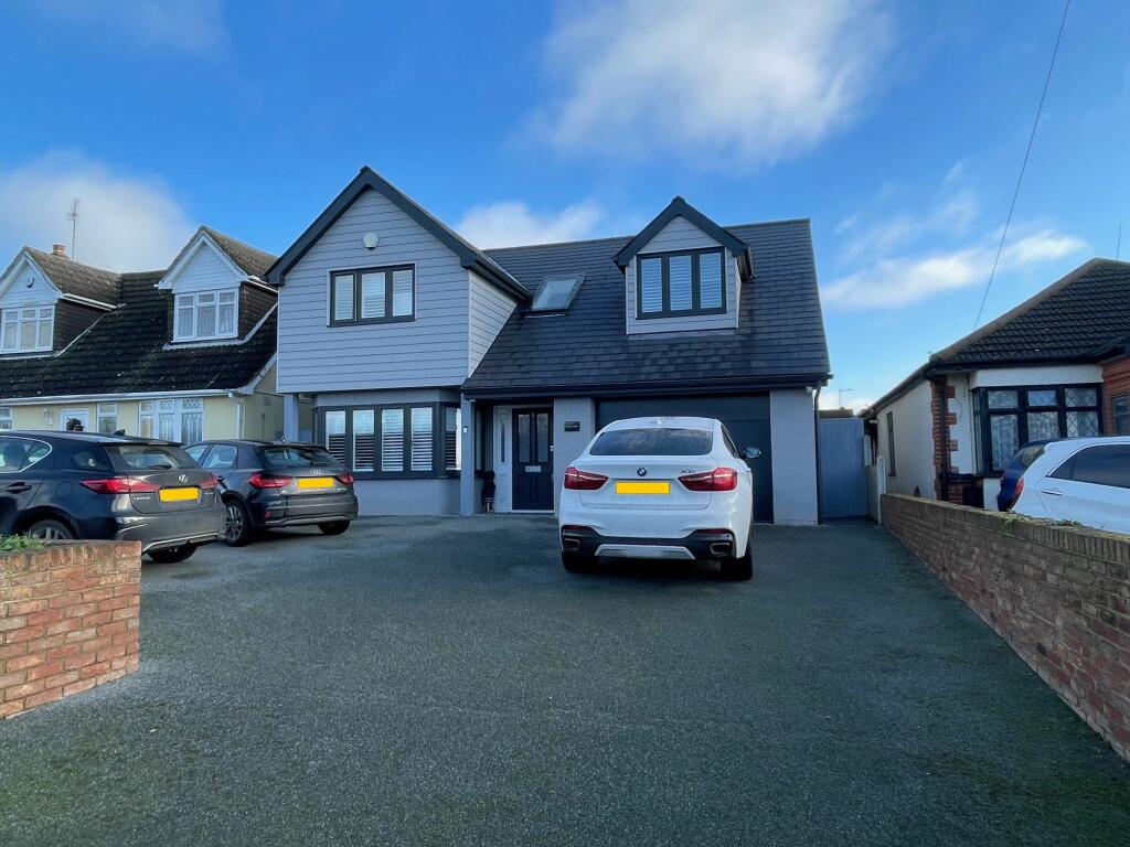 Additional image 27 of Oakview, Mill Lane, Hook End, Brentwood, Essex CM15 0PP