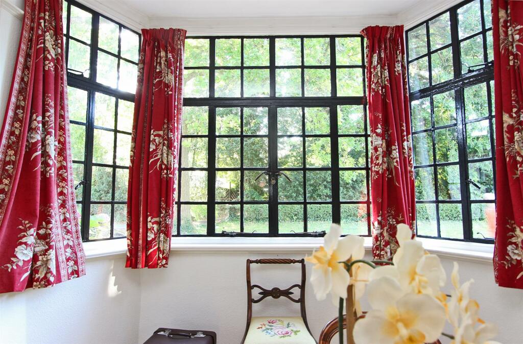 Additional image 21 of How Lane, Chipstead, Surrey