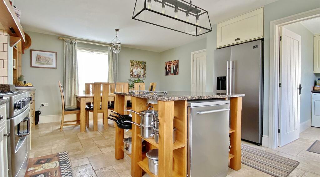 Additional image 9 of Walton Road, Kirby-Le-Soken