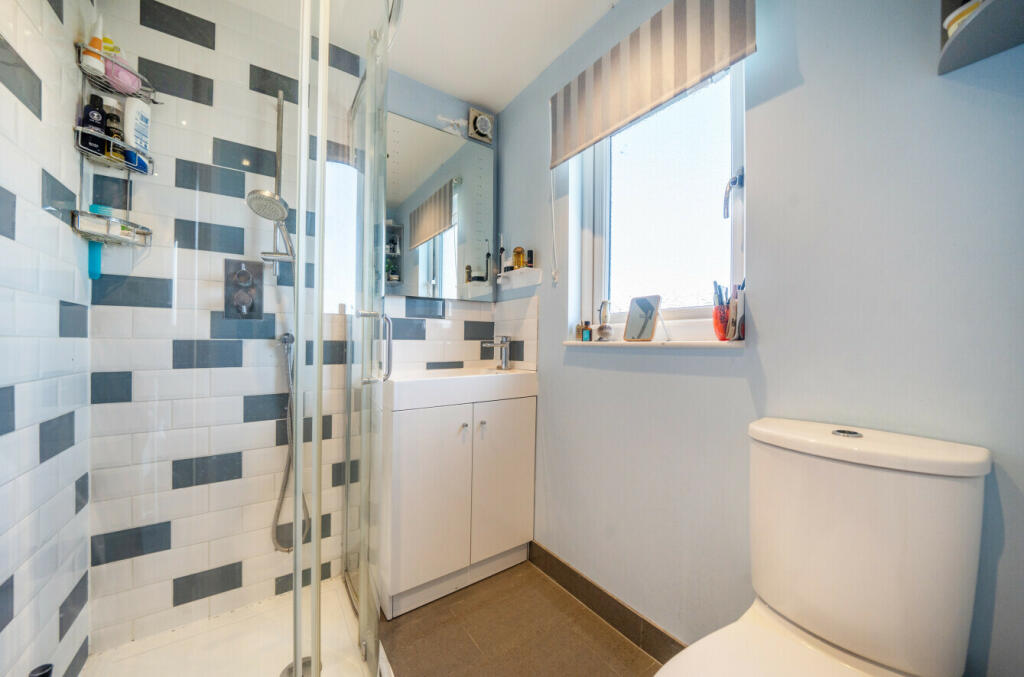 Additional image 13 of Oxford Close, Mitcham, CR4