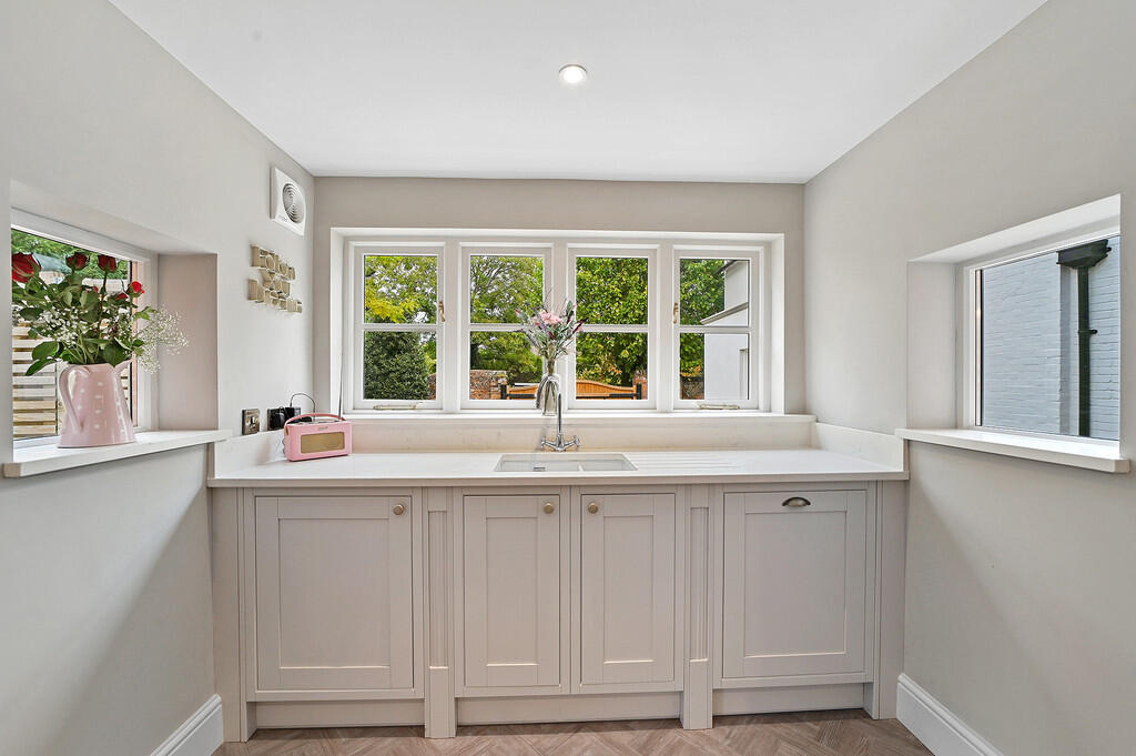 Additional image 6 of Lexden Road, Lexden, Colchester