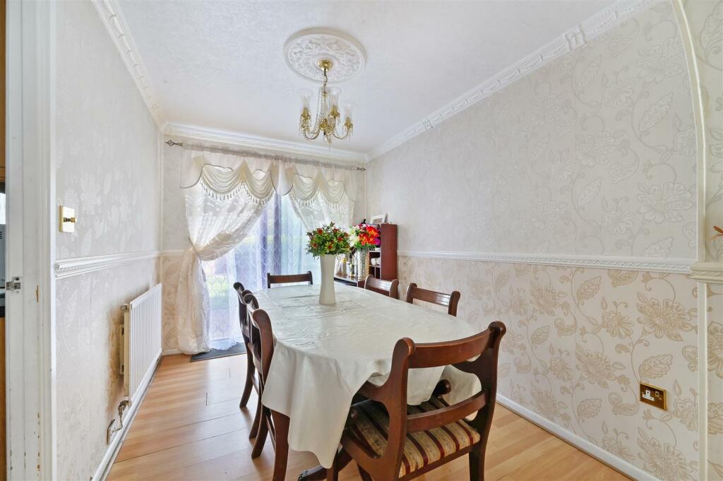 Additional image 5 of Heathfield Drive, Mitcham