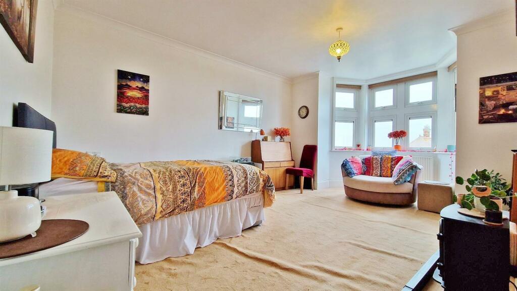 Additional image 8 of The Grand, The Esplanade, Frinton-on-Sea