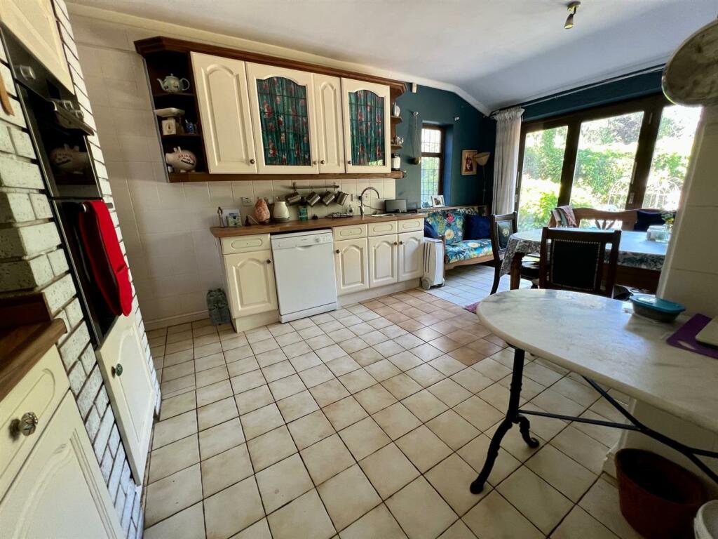 Additional image 8 of Maldon Road, Burnham-On-Crouch