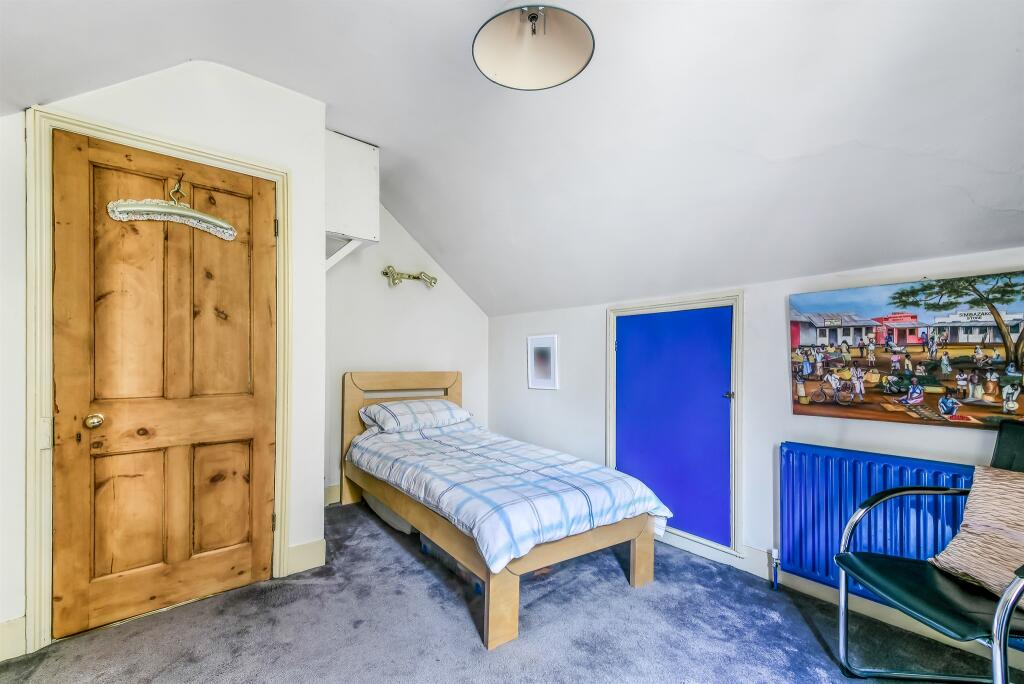 Additional image 13 of South Park Hill Road, South Croydon