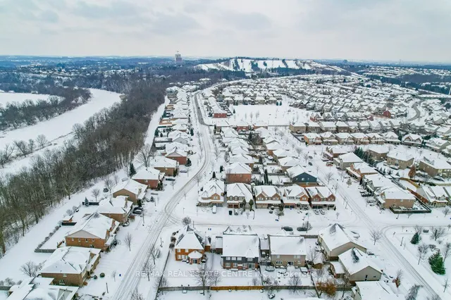 Additional image 27 of 127 Janine St