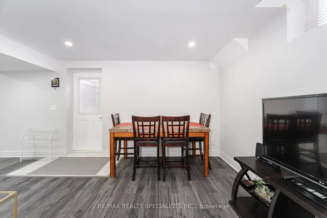 Additional image 28 of 66 Carmel Cres