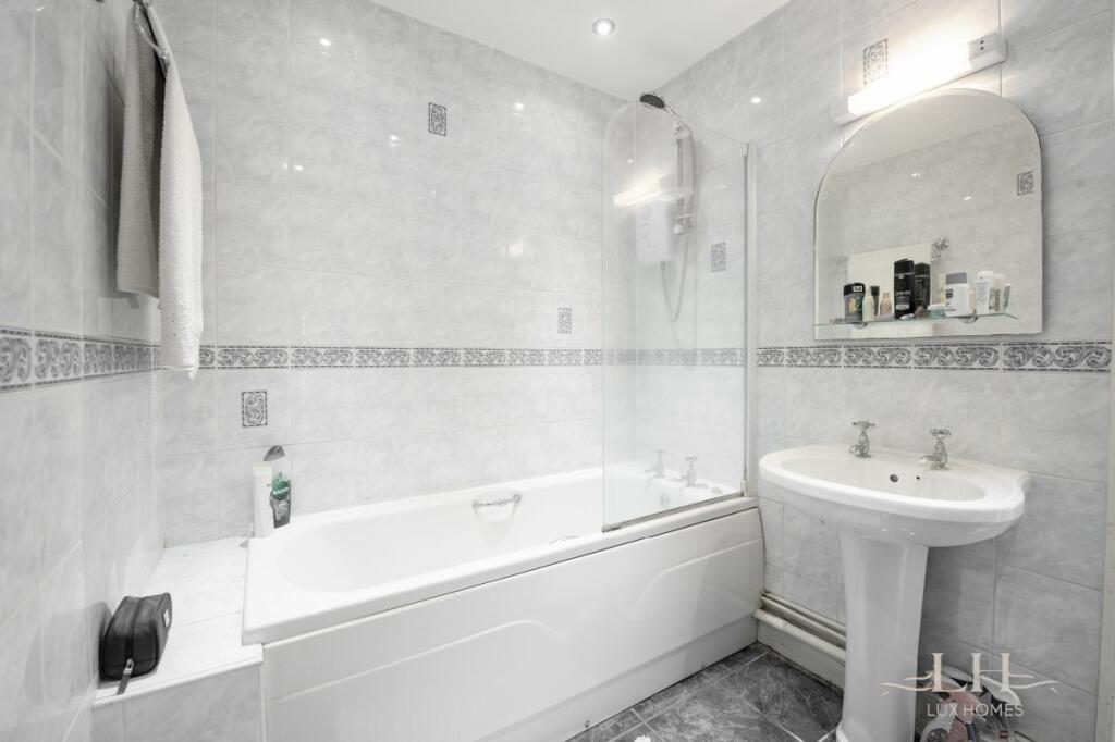 Additional image 11 of Queens Court, Brentwood