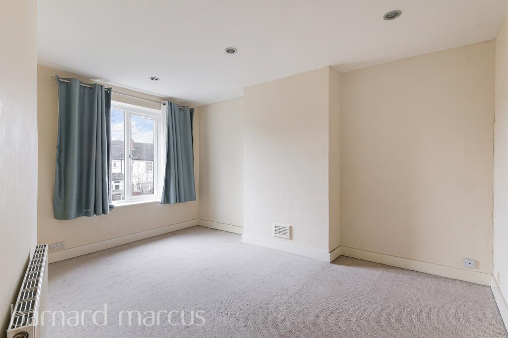 Additional image 9 of Graham Avenue, Mitcham