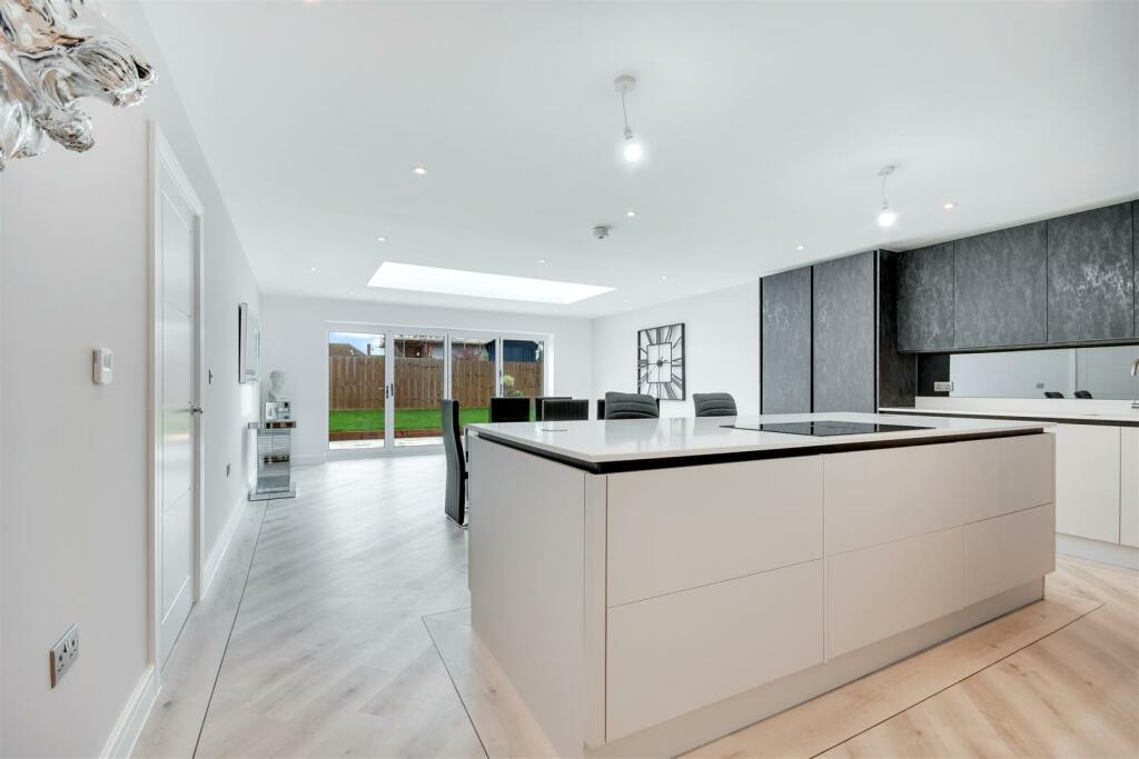 Additional image 7 of Mangapp Chase, Burnham-On-Crouch