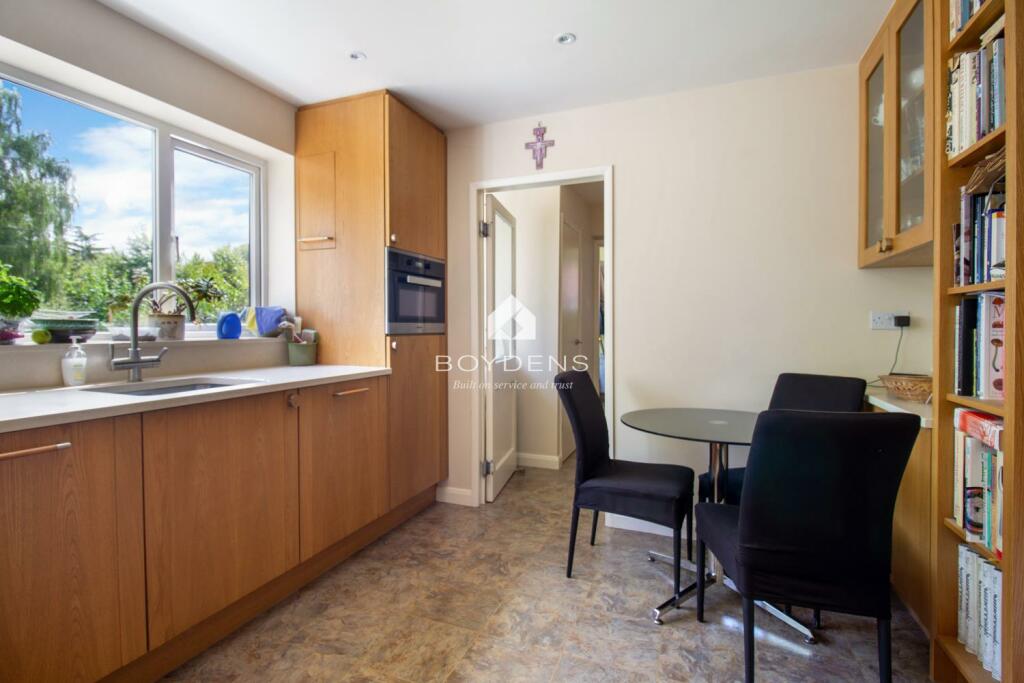 Additional image 6 of Oaks Drive, Colchester