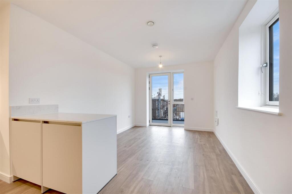 Additional image 16 of Novus, Hutton Road, Shenfield, Brentwood