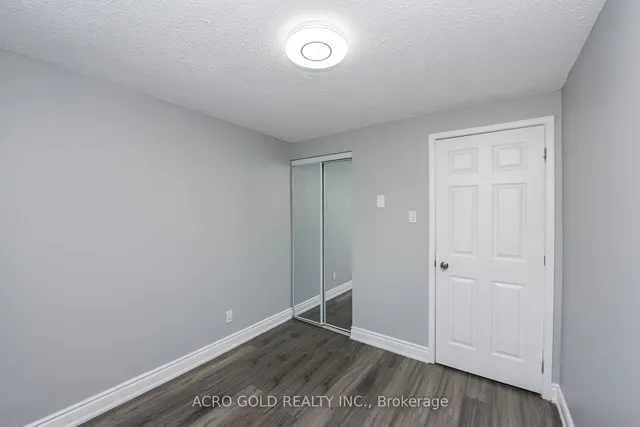 Additional image 24 of 14 Hayden Crt