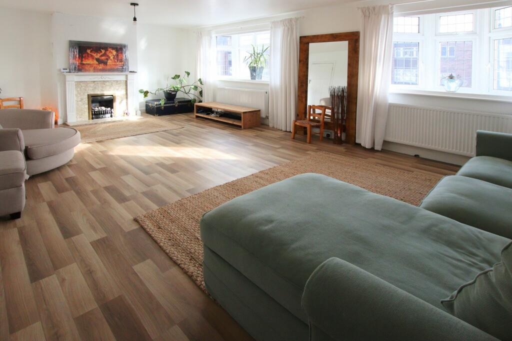 Additional image 5 of Addington Road, Selsdon, CR2