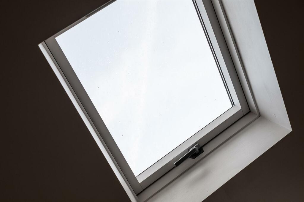 Additional image 10 of Raeburn Avenue, Little Neston, Neston