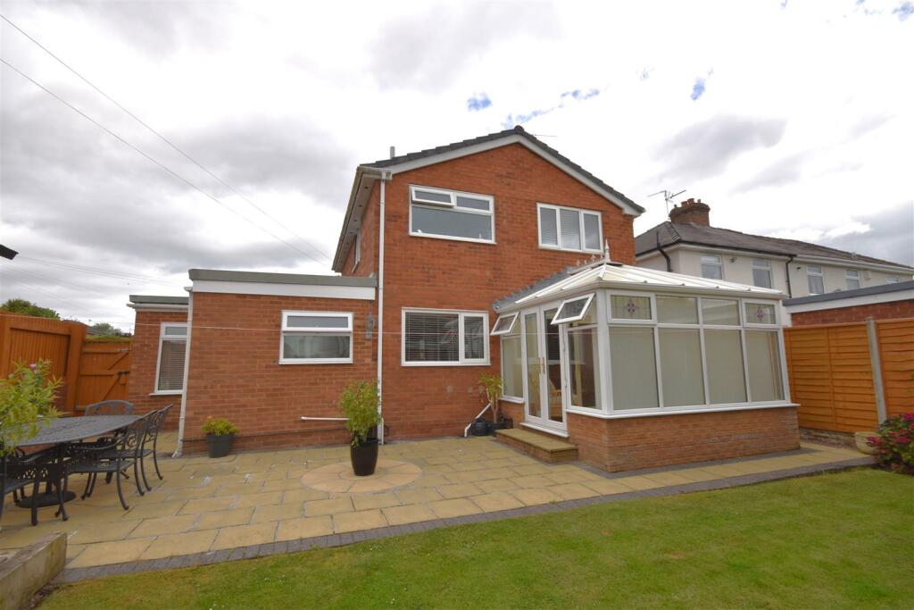 Additional image 19 of Merton Close, Neston