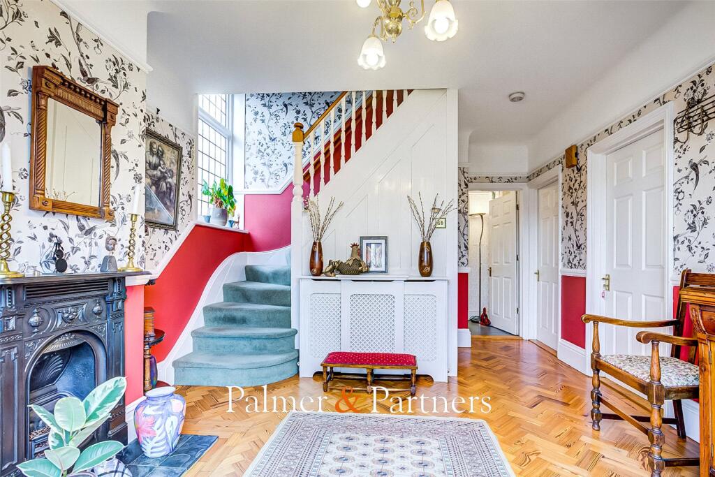 Additional image 4 of The Causeway, Great Baddow, Chelmsford, Essex, CM2