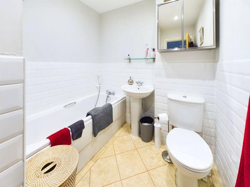 Additional image 13 of STIRLING DRIVE, CATERHAM