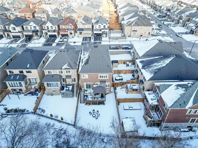 Additional image 45 of 10 Vineyard Drive