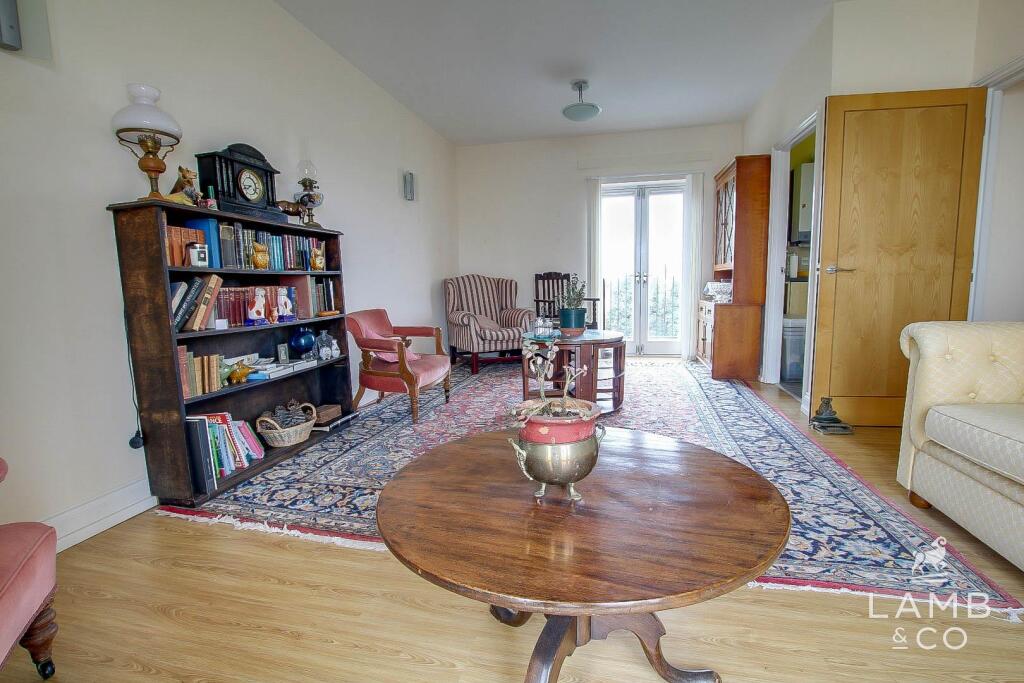 Additional image 12 of The Parade, Walton On The Naze