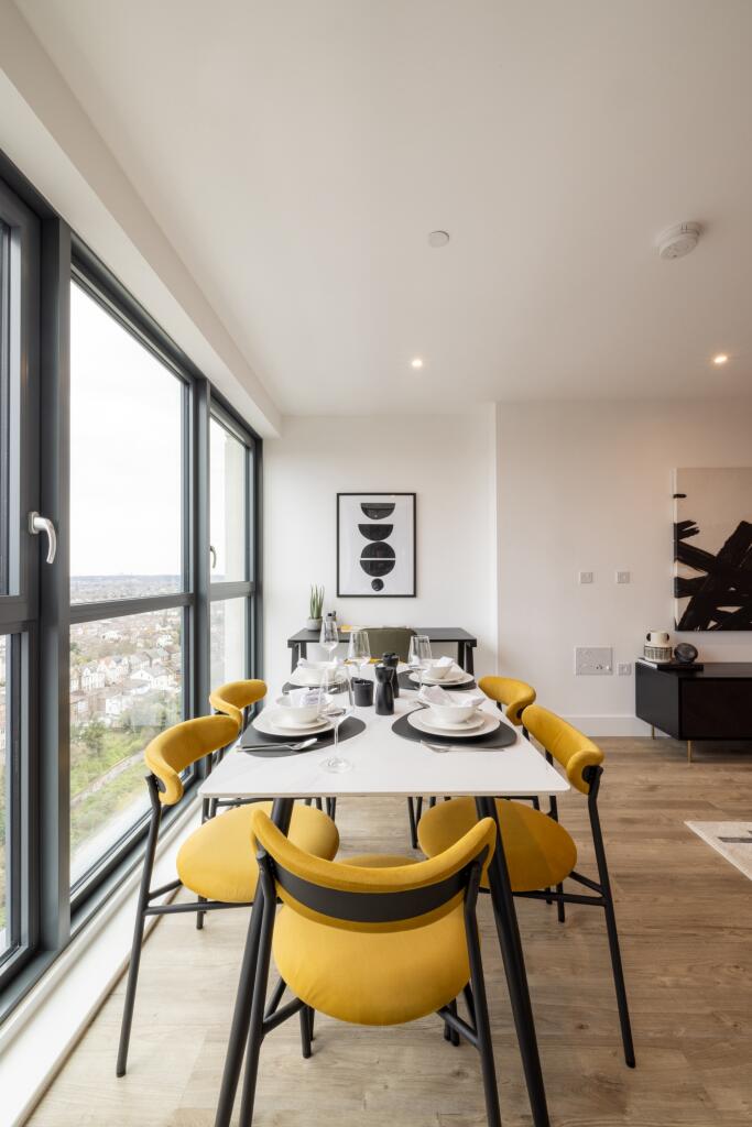 Additional image 5 of Station Road, Croydon, CR0