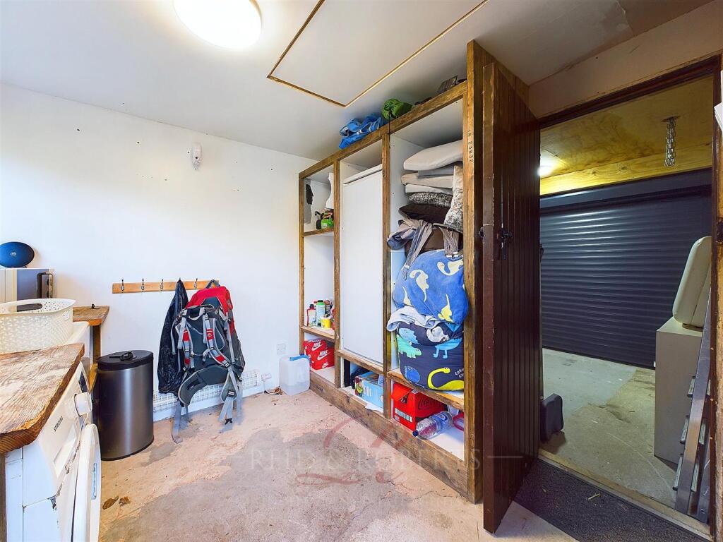 Additional image 38 of Tai Tudors, Pantymwyn, Mold