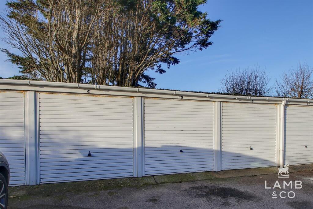 Additional image 9 of Kings Parade, Holland-On-Sea