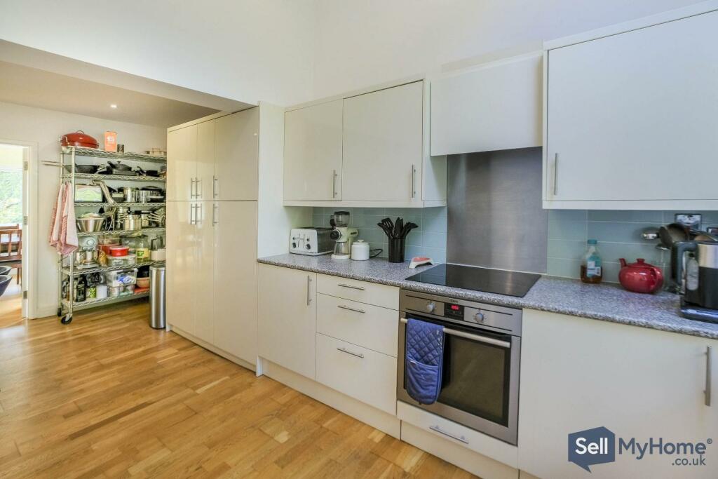 Additional image 13 of Hollingsworth Road, Croydon, CR0