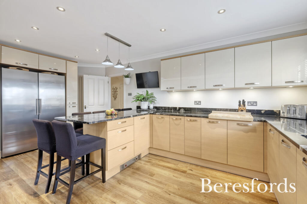 Additional image 7 of Ridgeway, Billericay, CM12