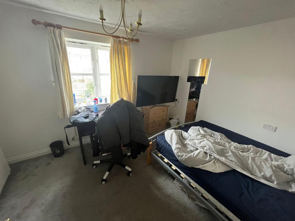Additional image 10 of Hatcher Crescent, Hythe, Colchester