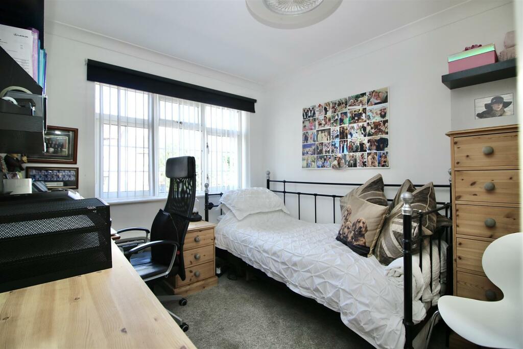 Additional image 14 of Highland Grove, Billericay