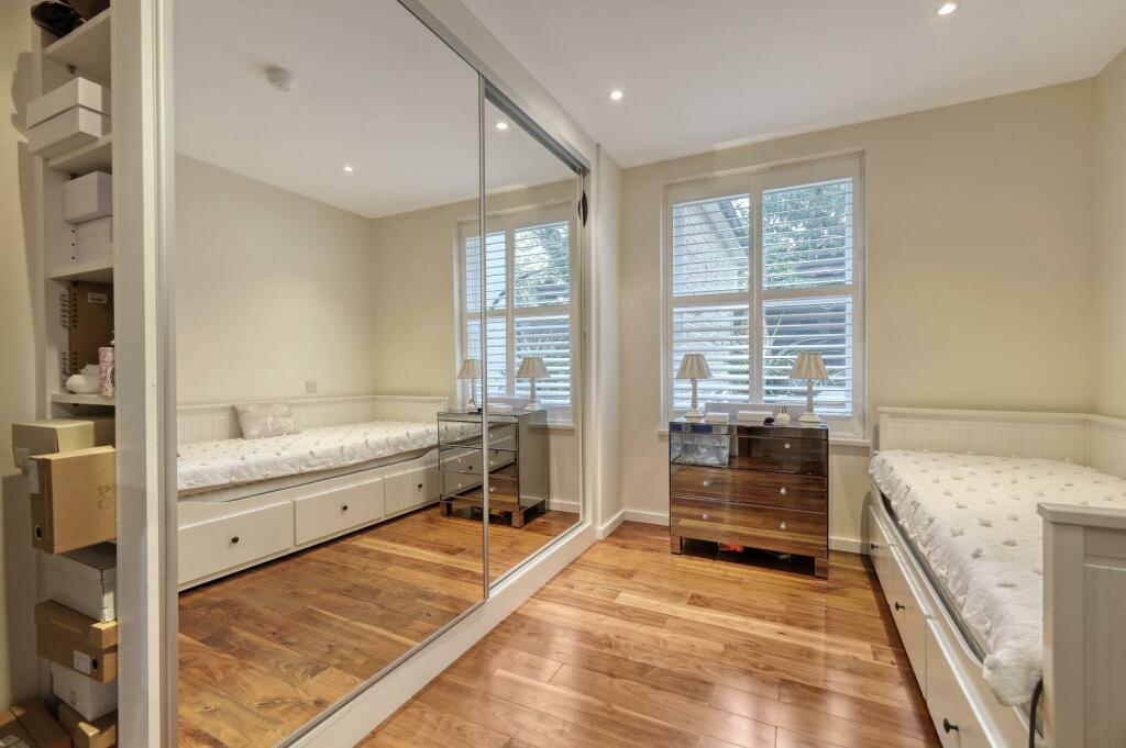 Additional image 21 of Piercing Hill, Theydon Bois,