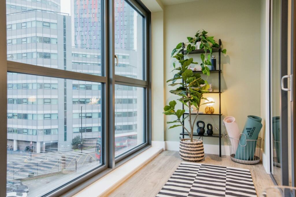 Additional image 2 of London Square Croydon, Croydon, CR0