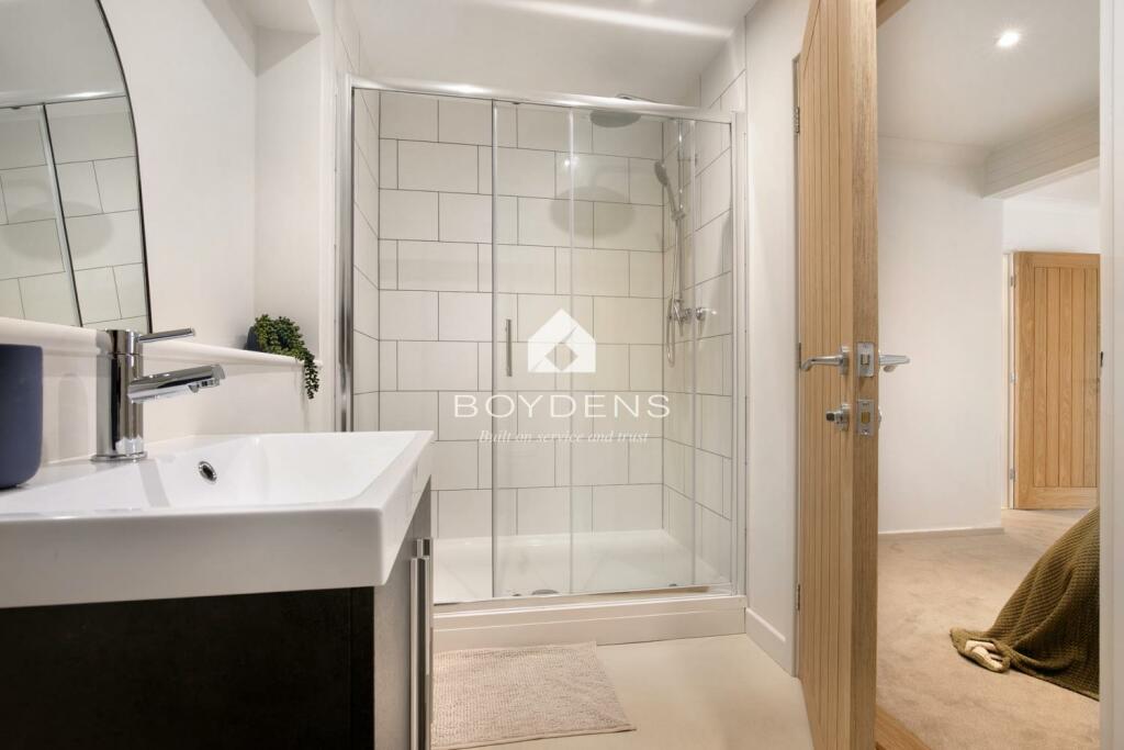 Additional image 14 of POINT CLEAR ROAD, POINT CLEAR