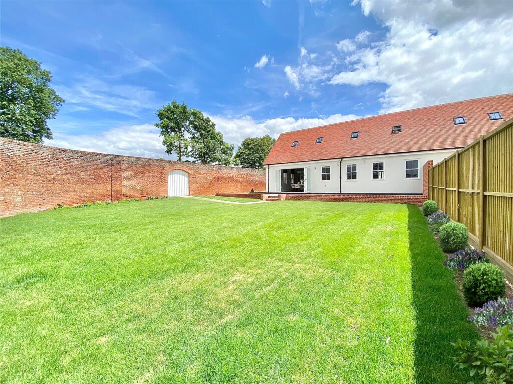 Additional image 9 of Brizes Park, Ongar Road, Kelvedon Hatch, Brentwood, CM14