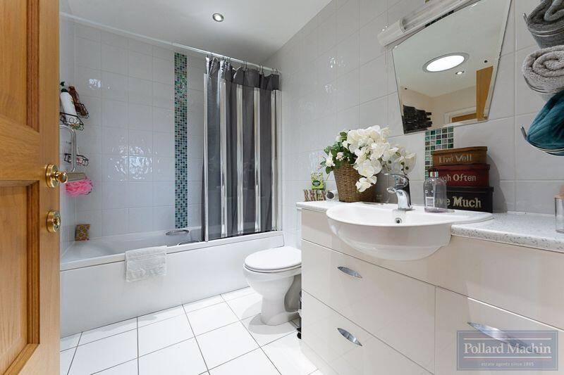 Additional image 8 of Copthorne Rise, Sanderstead