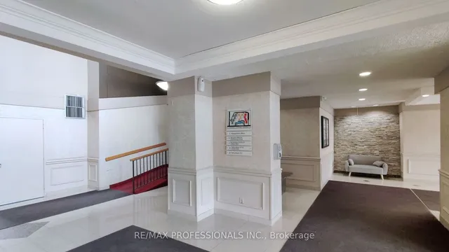 Additional image 4 of 362 The East Mall Unit 808