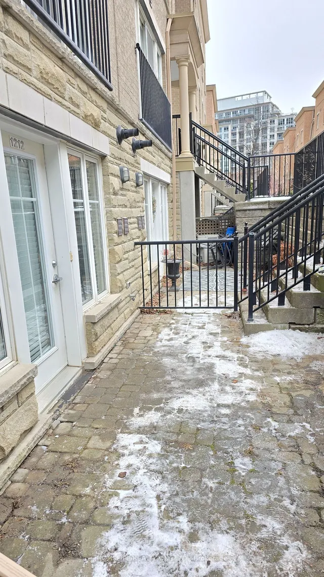 Additional image 16 of 21 Pirandello St Unit 1212