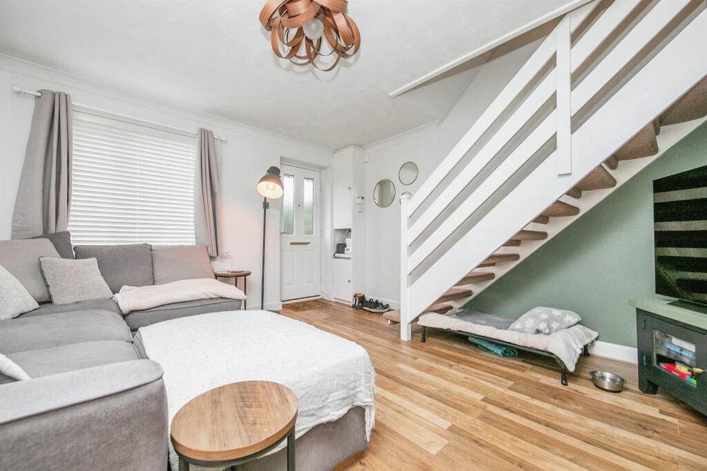 Additional image 4 of California Close, Colchester