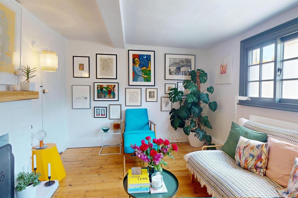 Additional image 4 of Church Street, Coggeshall